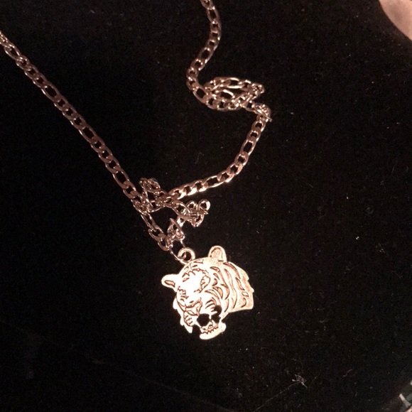 New Stainless Steel 🐯 Tiger Head 🐯 Necklace - Picture 5 of 10